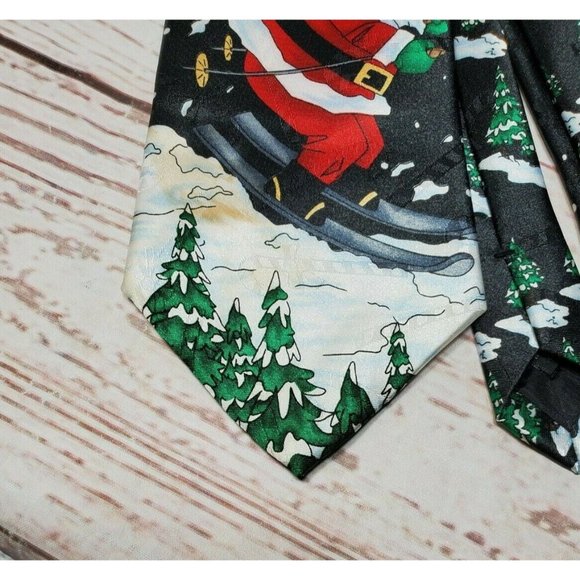 Yule Tie Greetings Hallmark 100% Silk Christmas Tree Santa Snow Reindeer Tie - Picture 2 of 11